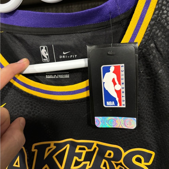 COPY - Kobe Bryant Lakers commemorative Jersey XL - Picture 2 of 3